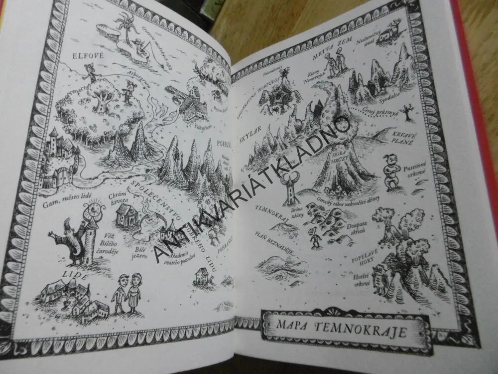 TEMNÝ PÁN, ŠKOLNÍ ROKY, TOM NIPAN, **an