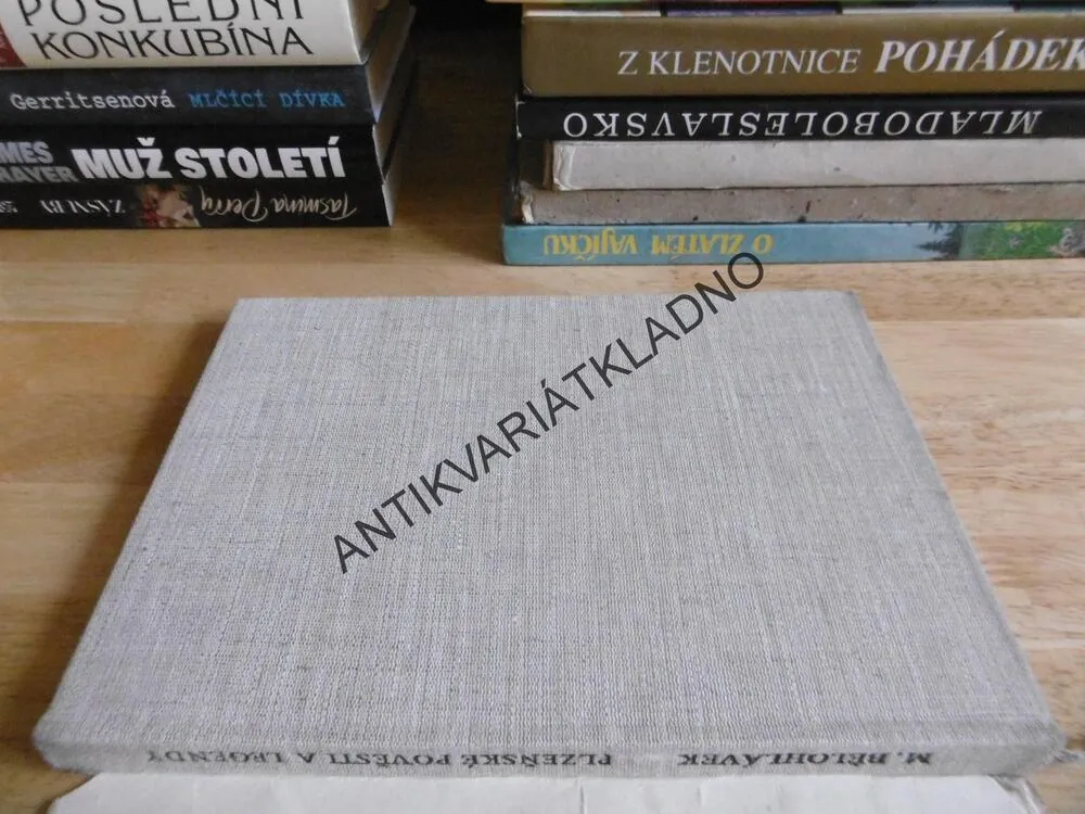 PLZEŇSKÉ POVĚSTI A LEGENDY, MILOSLAV BĚLOHLÁVEK, **an