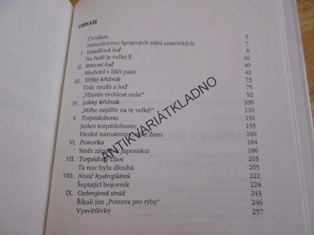 VÝSTŘELY V PACIFIKU, GILBERT CENT, VÁLKA LETECTVÍ,