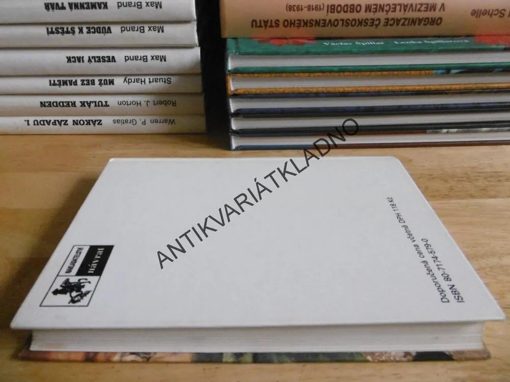 NA ZÁPAD OD PECOSU, ZANE GREY, **an