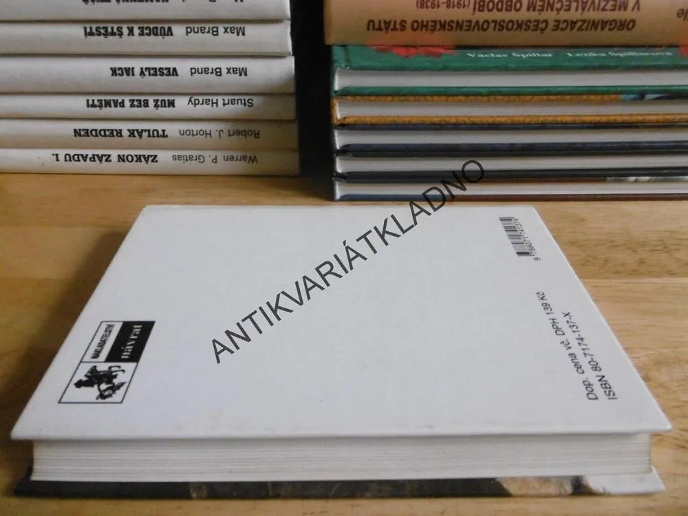 SIROTEK Z PASTVIN, ZANE GREY, **an