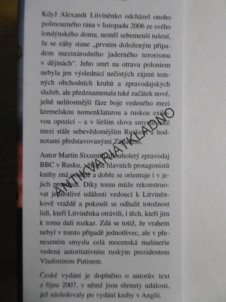LITVINĚNKŮV SPIS, MARTIN SIXSMITH, **an