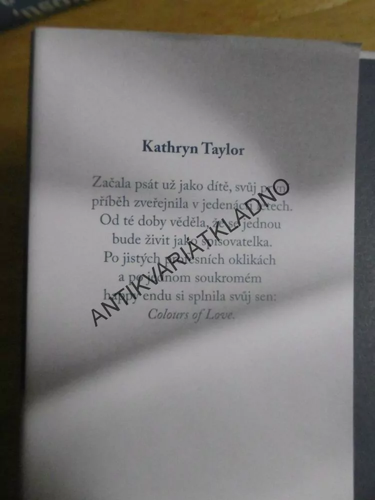 BARVY LÁSKY, ZTRACENÁ, KATHRYN TAYLOR, **an