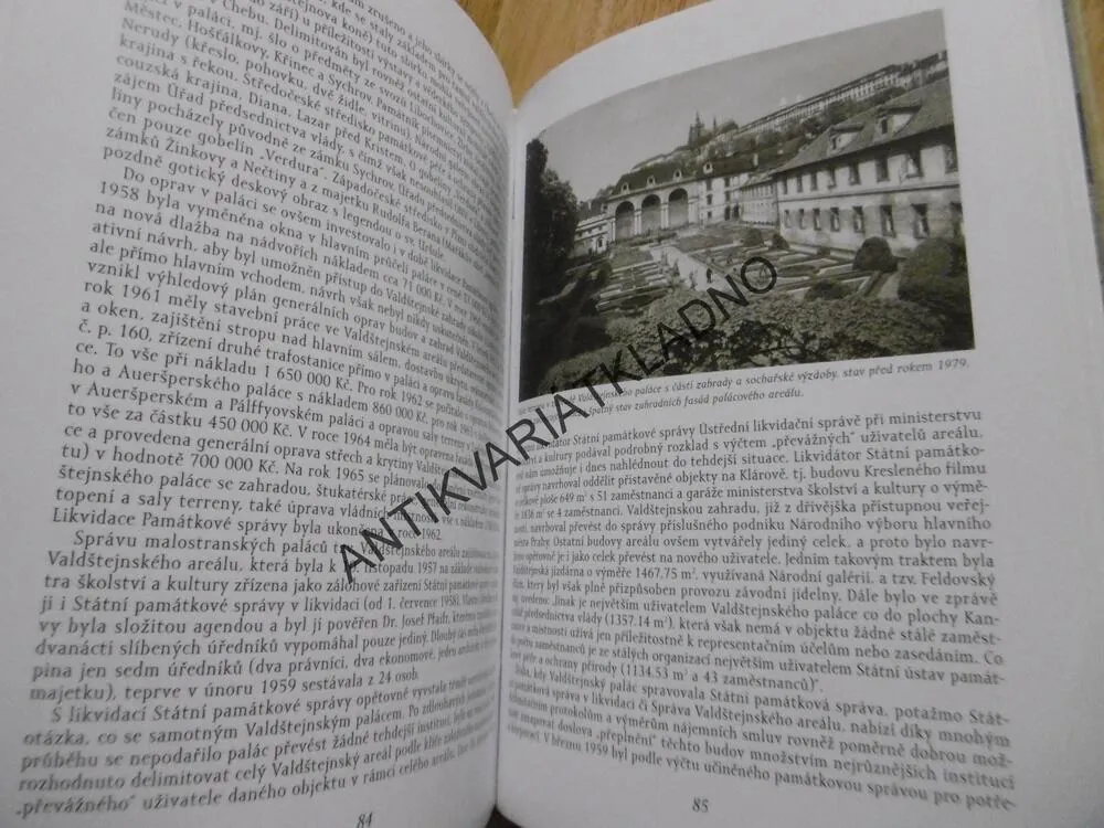 XX. STOLETÍ V KOLOVRATSKÉM A VALDŠTEJNSKÉM PALÁCI, **an