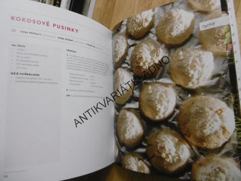 PEČEME S LÁSKOU 12., DR. OETKER, ADVENT A VÁNOCE, **an