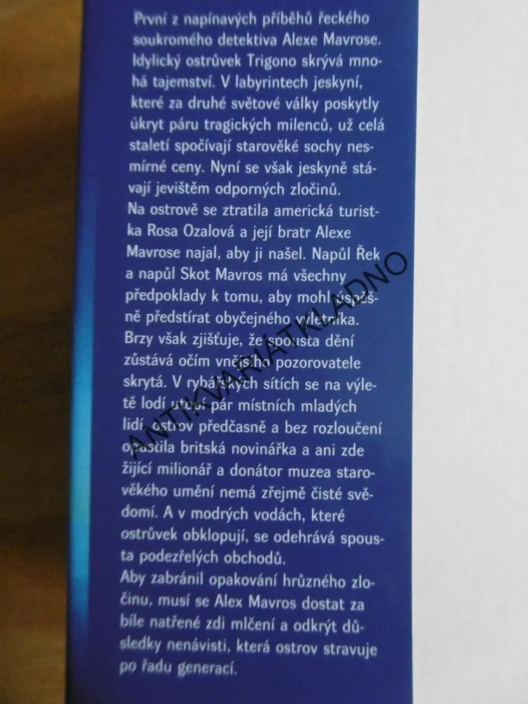 TEMNÝ ODSTÍN MODŘI, PAUL JOHNSTON, **an