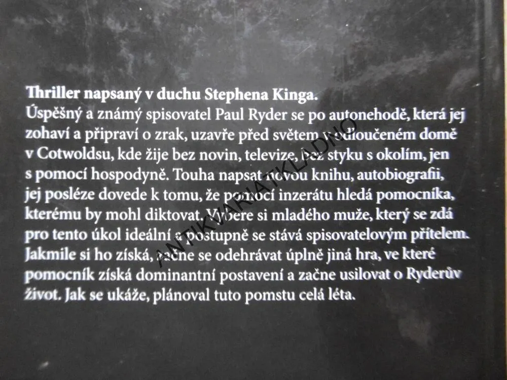 ZAVŘENÁ KNIHA, GILBERT ADAIR,  **an