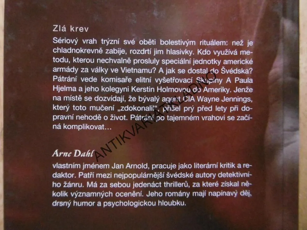ZLÁ KREV, ARNE DAHL, **an