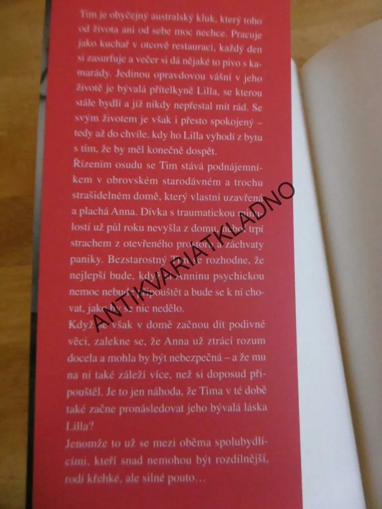 CENA NEVINNOSTI, REBECCA JAMES, **an