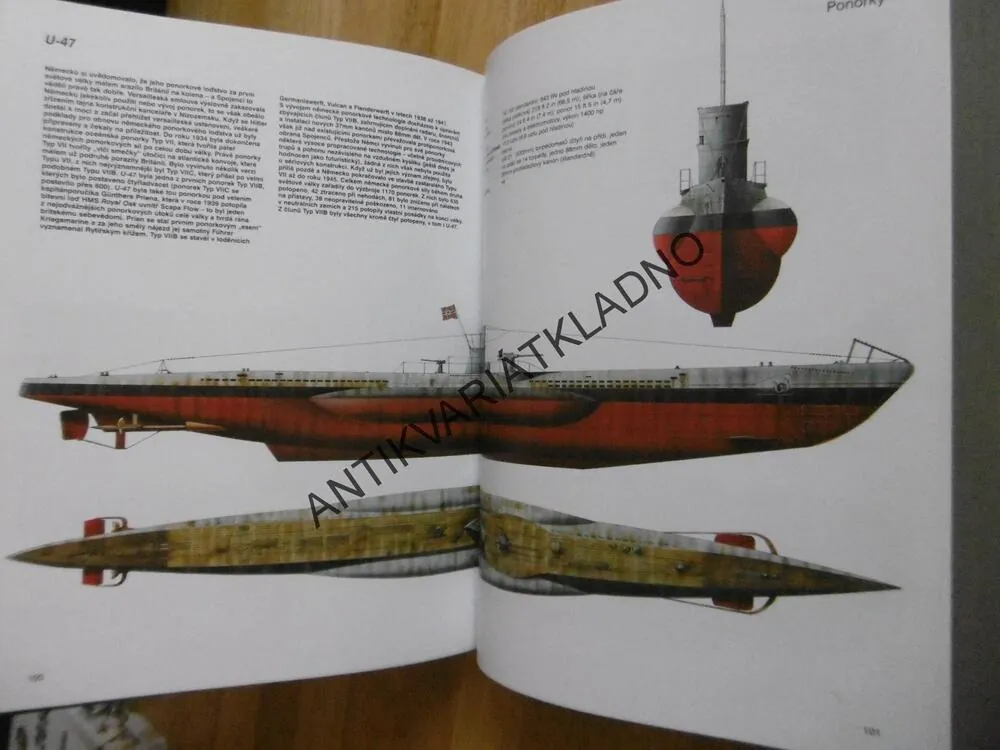 VÁLEČNÉ LODĚ, DRUHÁ SVĚTOVÁ VÁLKA, ROBERT HEWSON, **an