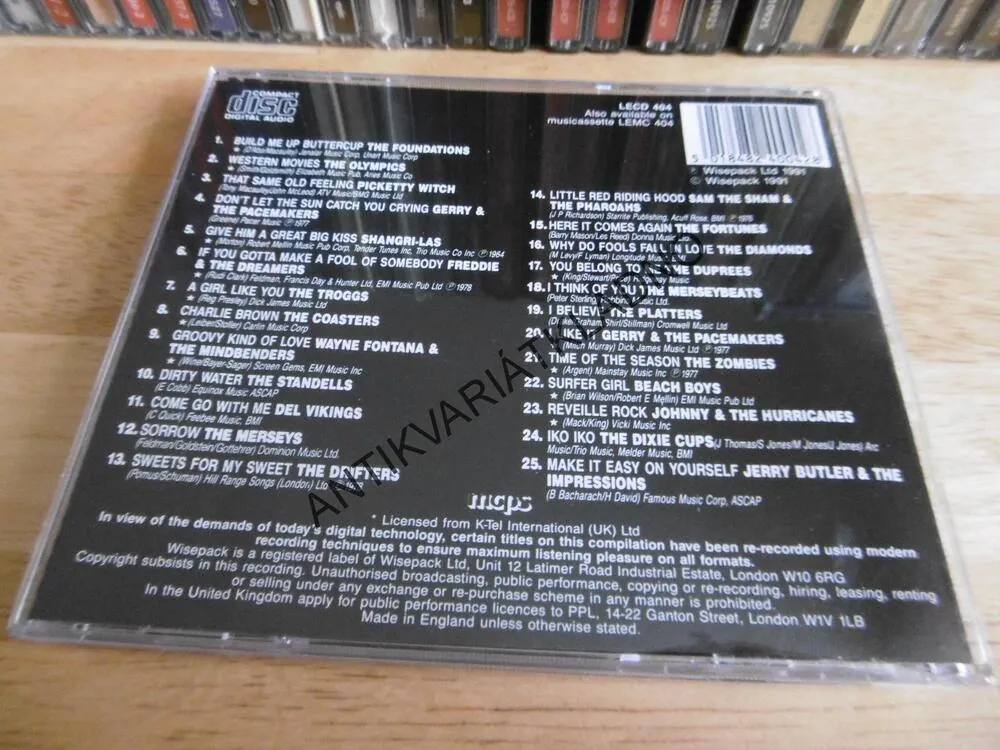 ROCKERA THE LEGENDARY GROUPS,  CD hudba