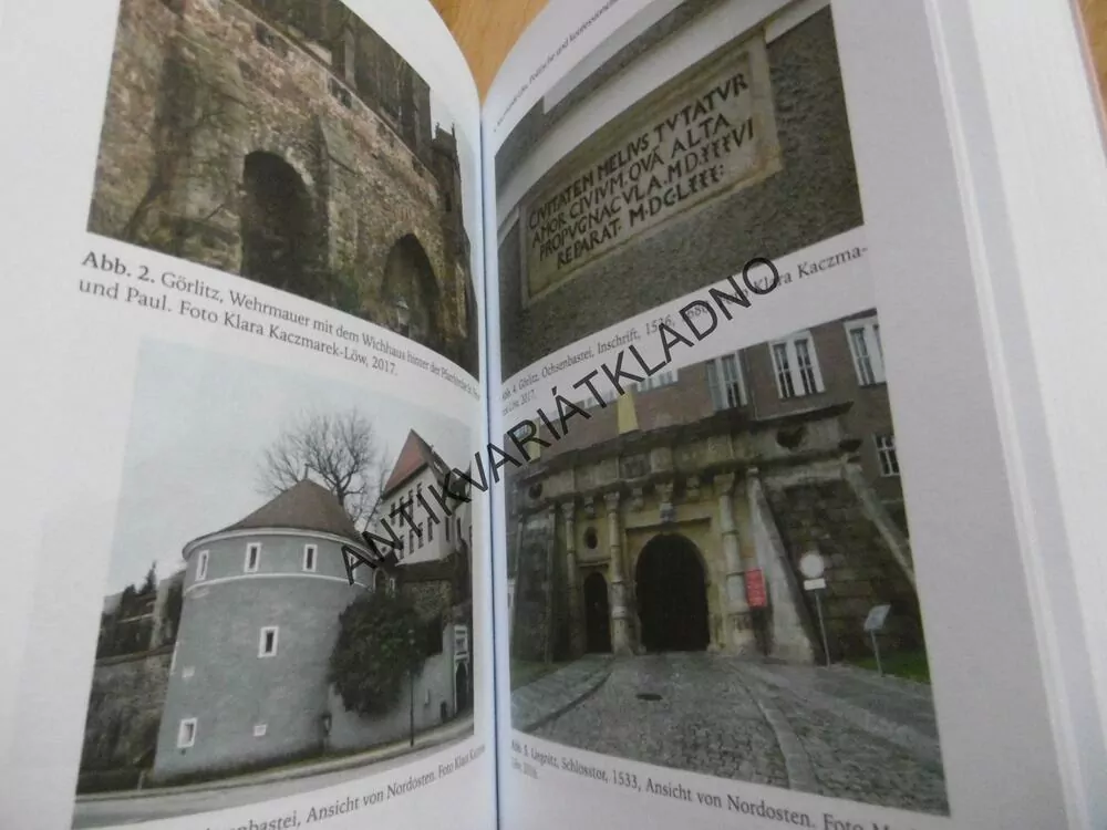 DOCUMENTA PRAGENSIA XXXVIII, MĚSTO A JEHO HRADBY, VÍCEJAZYČNÉ, P-A