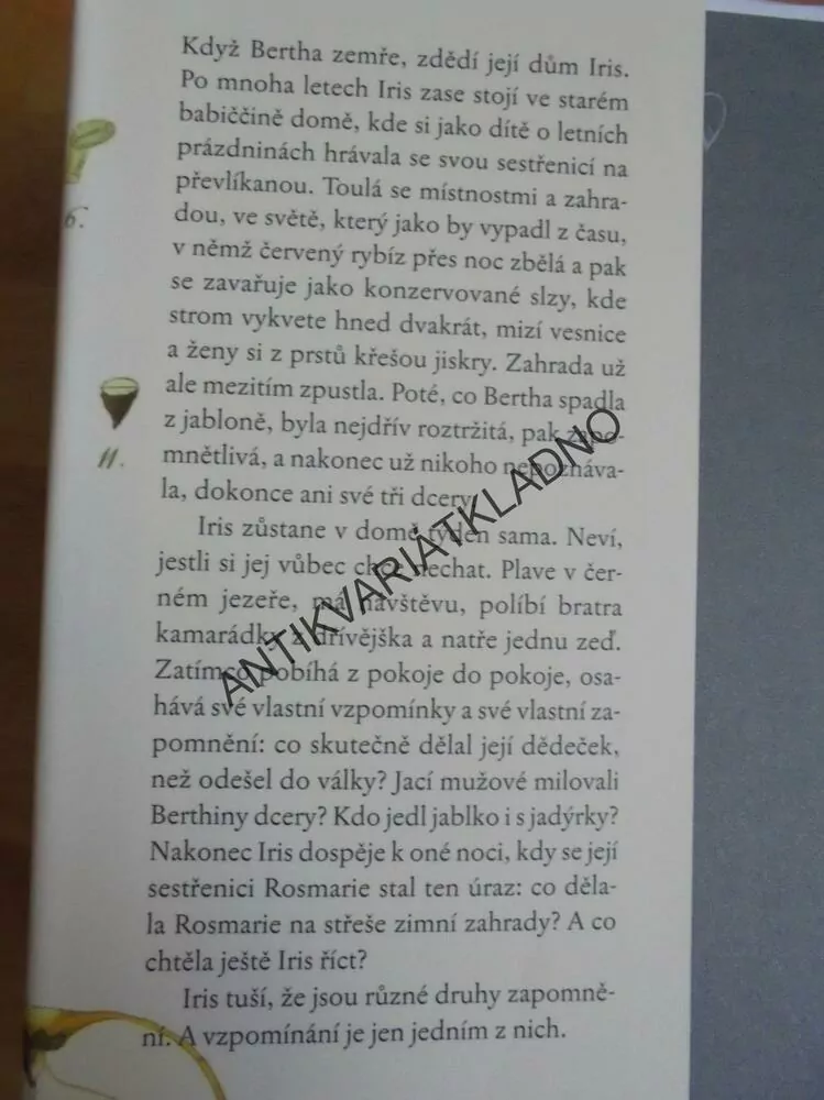 CHUŤ JABLEČNÝCH JADÝREK, KATHARINA HAGENA