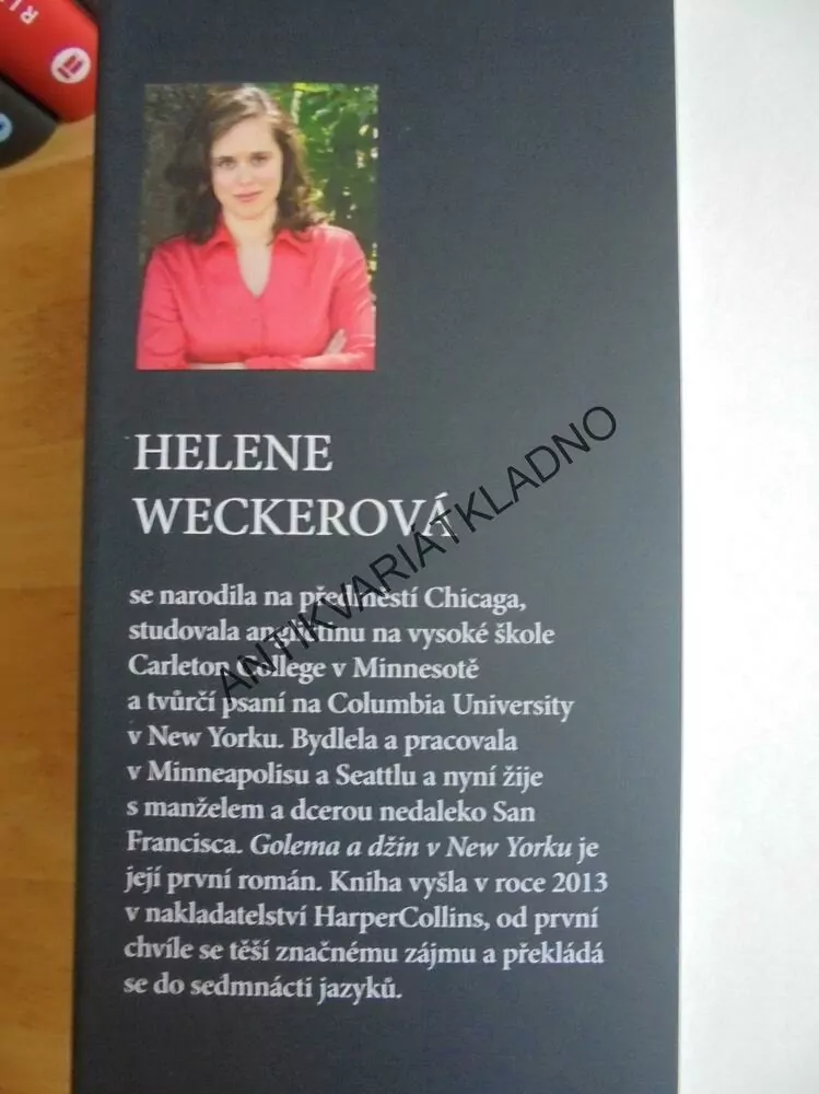 GOLEMA A DŽIN V NEW YORKU, HELENE WECKEROVÁ, **an