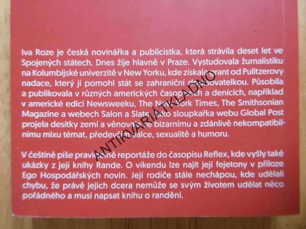 RANDE ANEB MĚSÍC LÁSKY S NEPŘETRŽITOU KOCOVINOU V ZÁDECH, IVA ROZE, **an