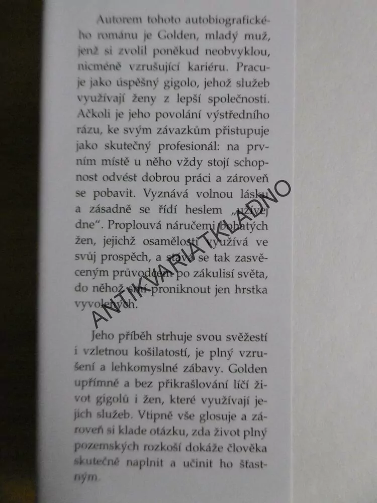 GIGOLO GOLDEN, **an