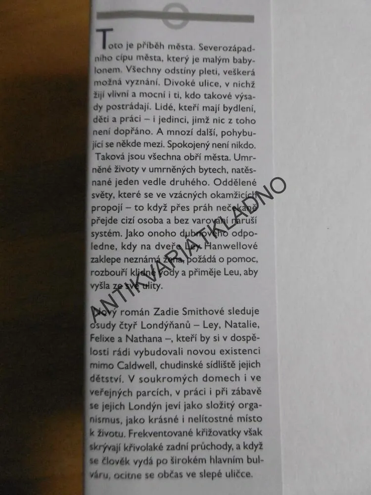 SEVEROZÁPAD, ZADIE SMITHOVÁ, **an