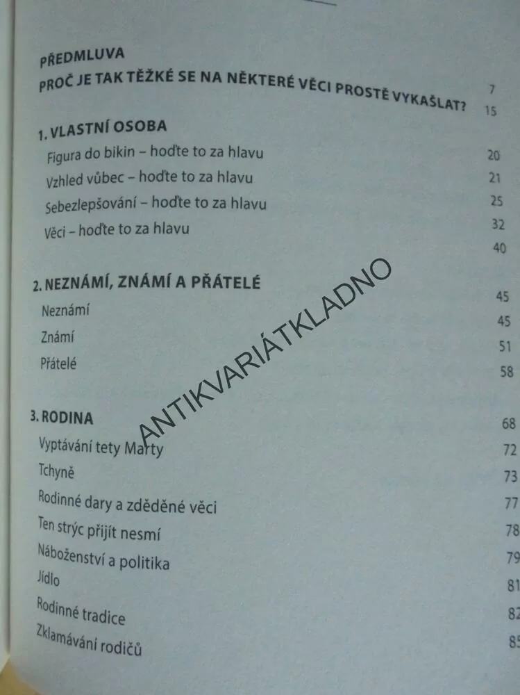 HOĎ TO ZA HLAVU, MÍSTA JE TAM DOST, REINWARTHOVÁ