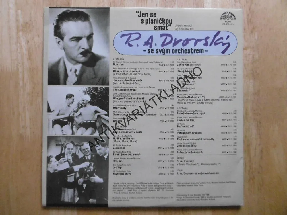 R.A. DVORSKÝ, 1938-44, JEN SE S PÍSNIČKOU SMÁT, 2 X LP
