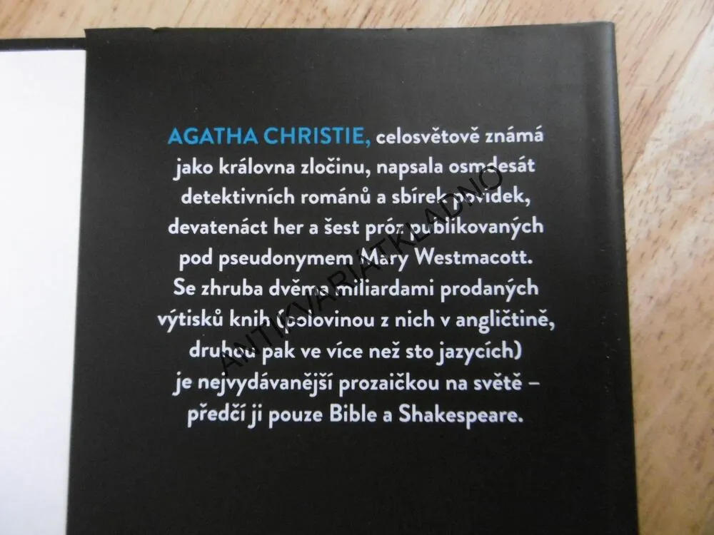 SMRT NA NILU, AGATHA CHRISTIE, HERCULE POIROT, **an