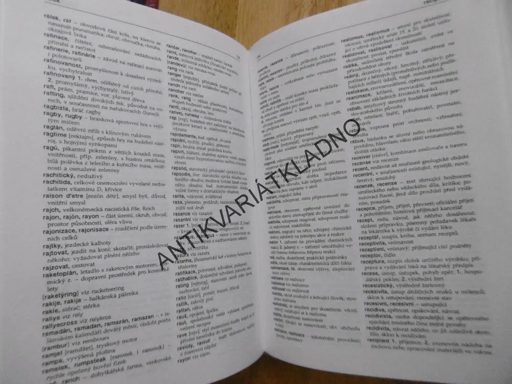 SLOVNÍK CIZÍCH SLOV, SLOVA ZNÁMÁ NEZNÁMÁ, **an