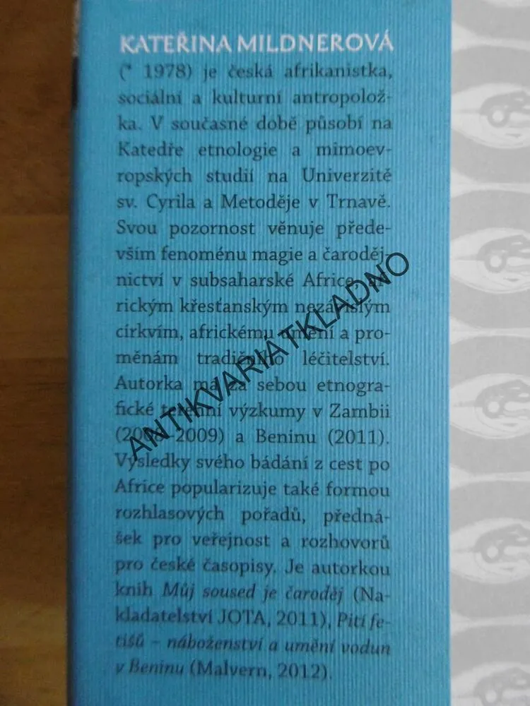 VÚDÚ, ZOMBIE, KARNEVALY, MILOSLAV STINGL, **an