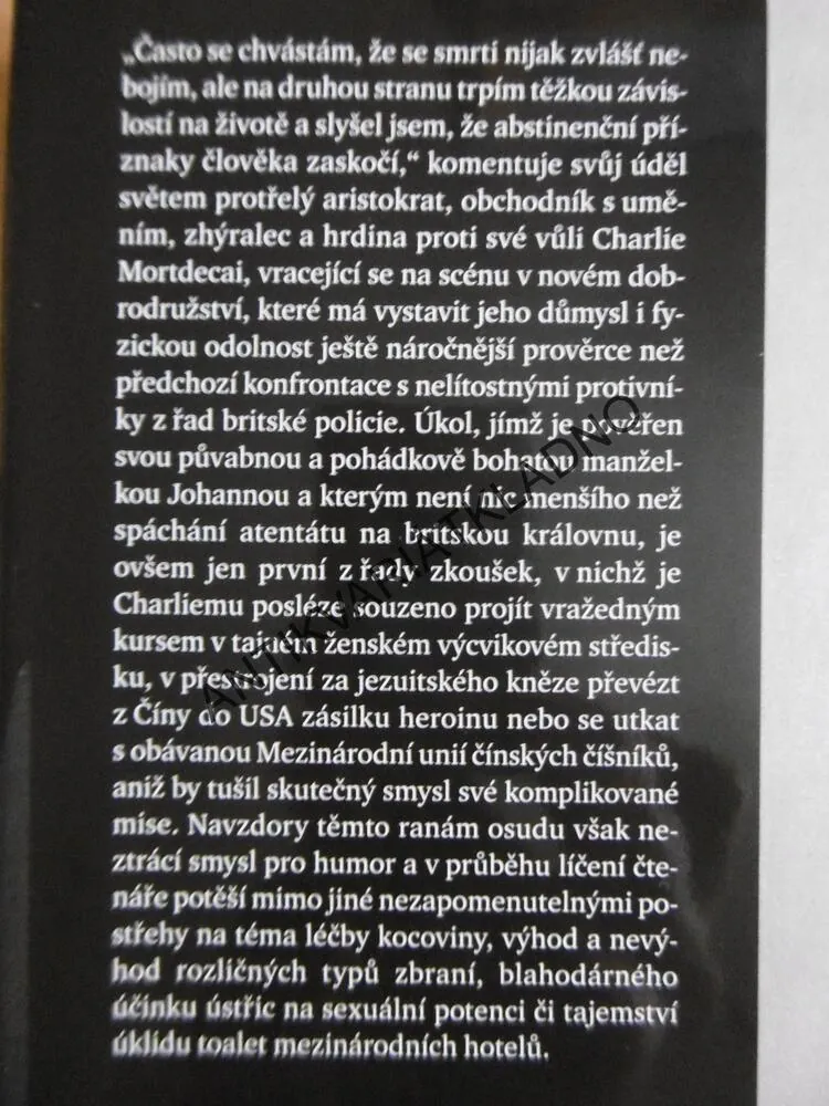 PISTOLE MÁ PŘEDNOST, KYRIL BONFIGLIOLI, **an