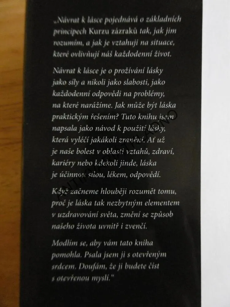 NÁVRAT K LÁSCE, MARIANNE WILLIAMSON, **an