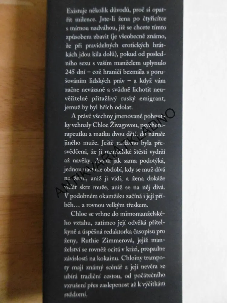 PANÍ ŽIVAGOVÁ Z QUEENS PARKU, OLIVIA LICHTENSTEINOVÁ, **an