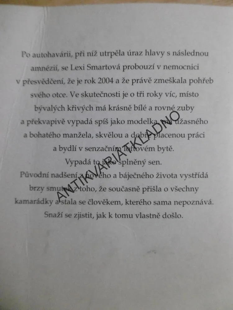 VZPOMÍNÁŠ SI?, SOPHIE KINSELLA, **an