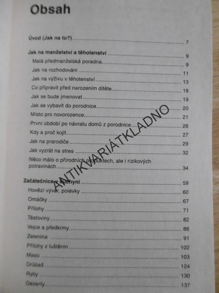 MANŽELSKÁ TŘEŠNIČKA NA DORTU, DAGMAR HAJDUČÍKOVÁ,**an