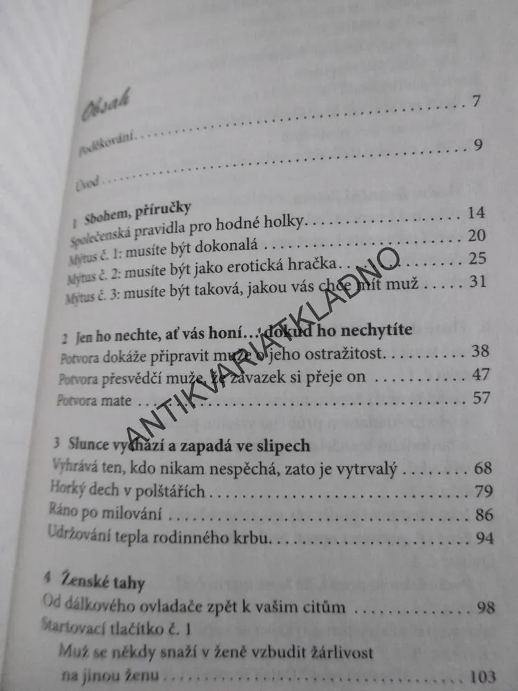 PROČ SI MUŽI BEROU POTVORY A HODNÉ HOLKY ZŮSTANOU NA OCET, SHERRY ARGOVOVÁ, **an