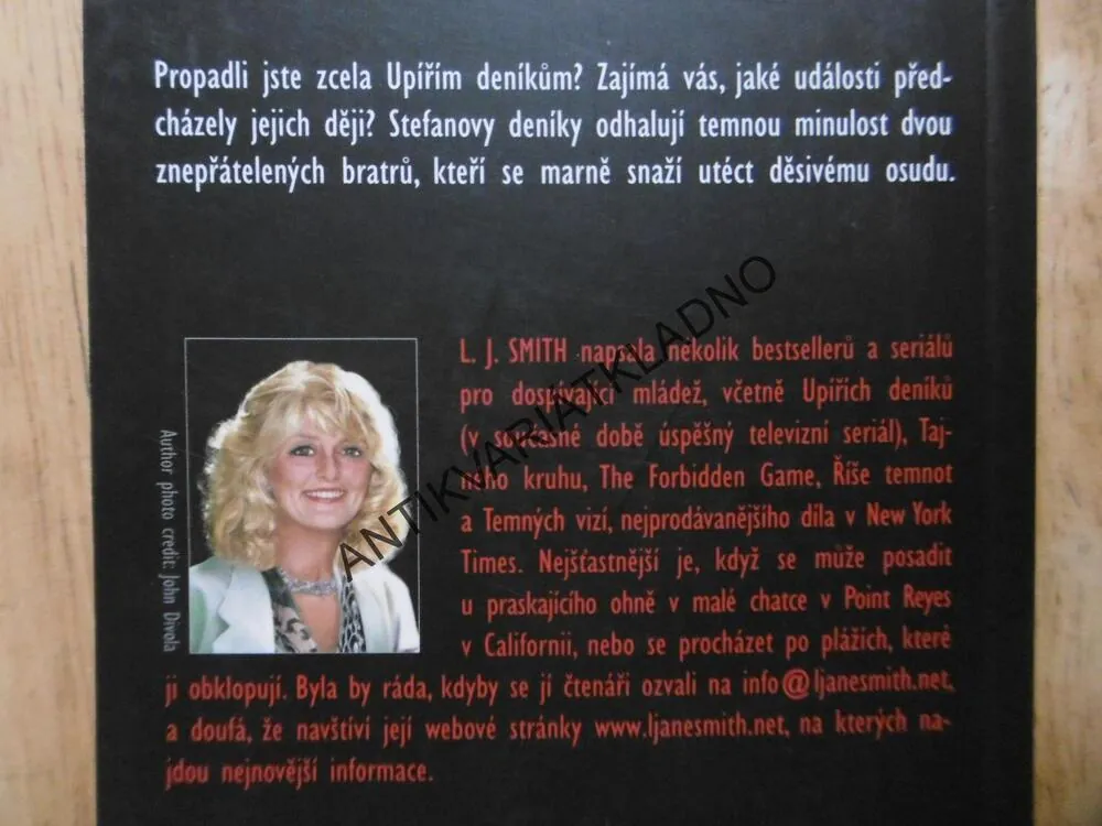 UPÍŘÍ DENÍKY, STOPY MINULOSTI, STEFANOVY DENÍKY, L.J. SMITH, **an
