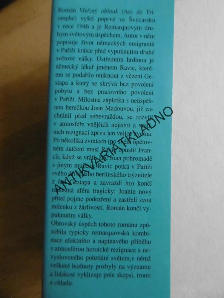 VÍTĚZNÝ OBLOUK, ERICH MARIA REMARQUE, **an