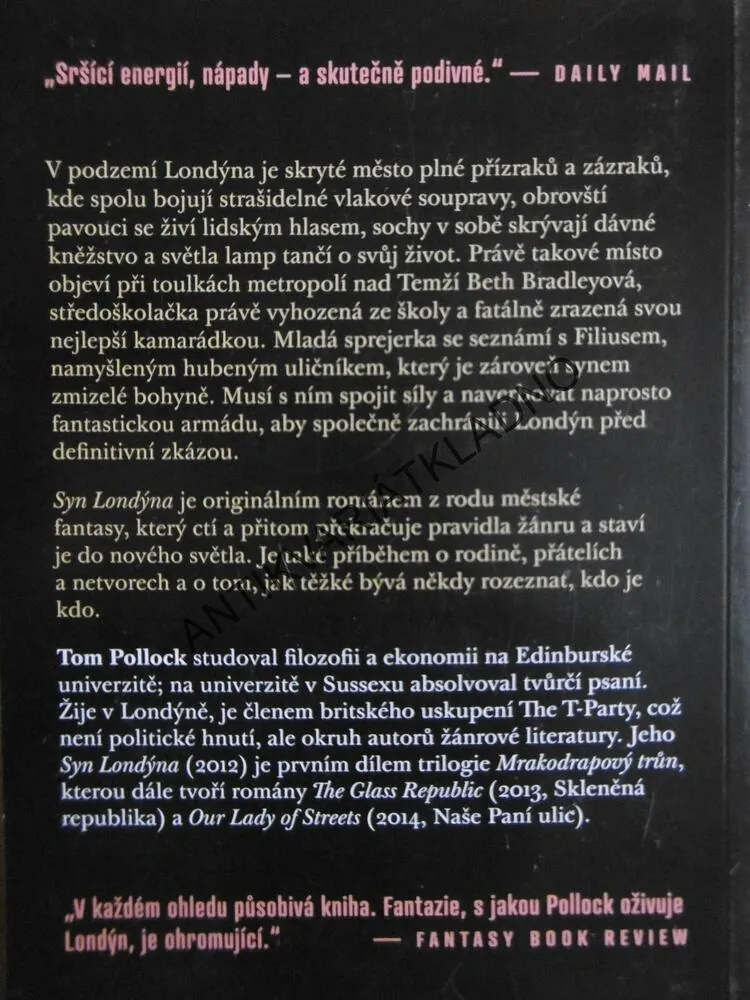 SYN LONDÝNA, TOM POLLOCK, MRAKODRAPOVÝ TRŮN, 1., **an