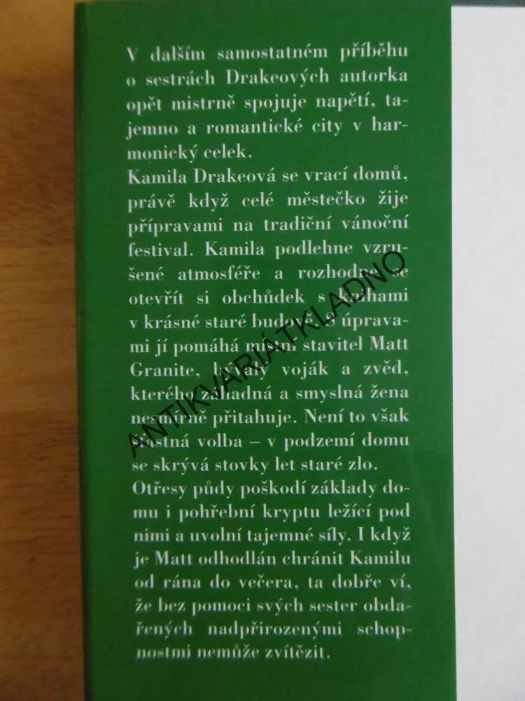 ZIMNÍ SOUMRAK, CHRISTINE FEEHAN, **an