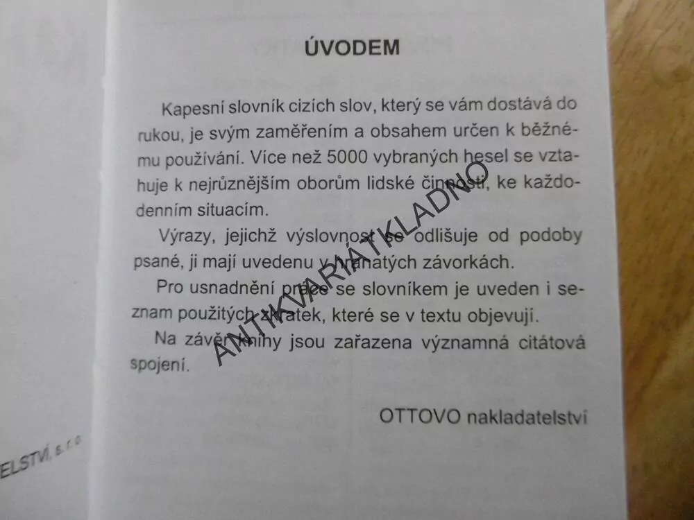 KAPESNÍ SLOVNÍK CIZÍCH SLOV, 