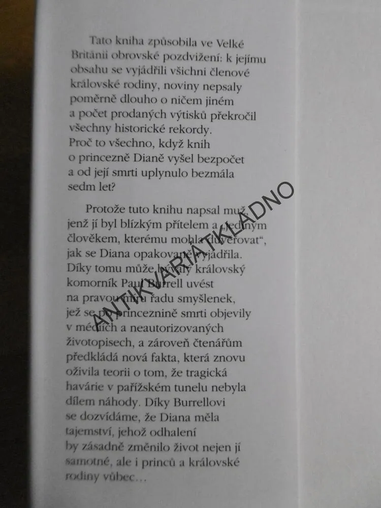 KRÁLOVSKÁ SLUŽBA, PAUL BURRELL, PRINCEZNA DIANA, **an