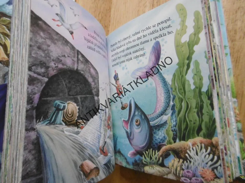 KOUZELNÉ POHÁDKY, **an