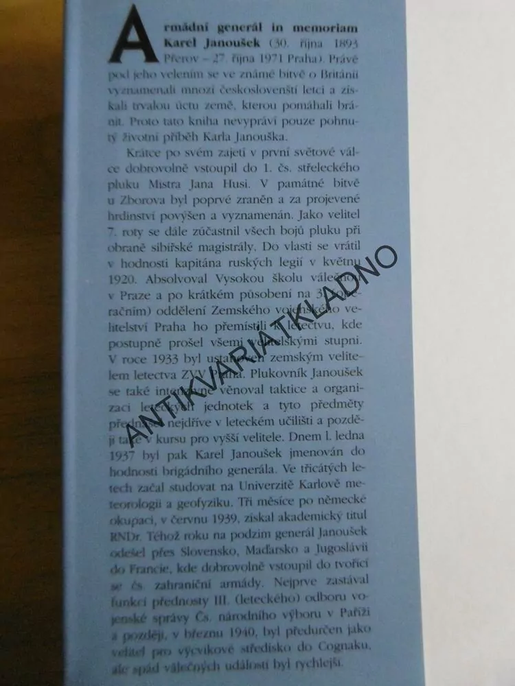 GENERÁL KAREL JANOUŠEK, ZDENĚK VALIŠ, **an