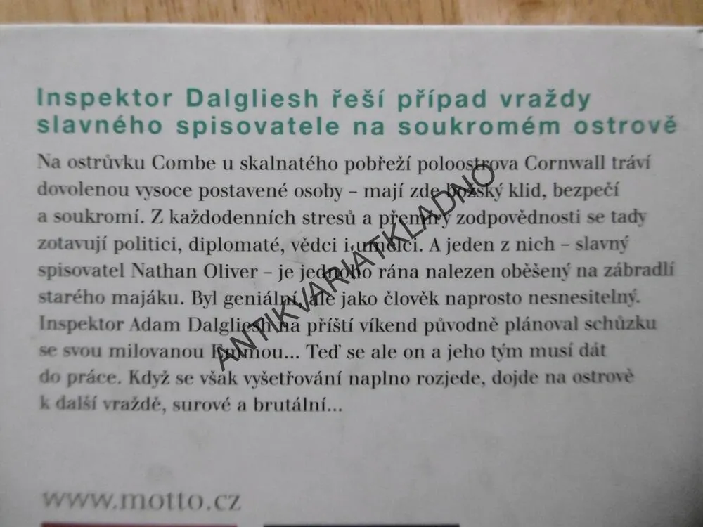 MAJÁK, P.D.JAMESOVÁ, **an