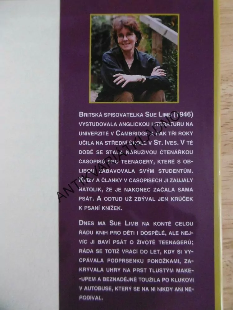 DÍVKA 16, ČOKOLÁDOVÉ SOS, SUE LIMB, **an