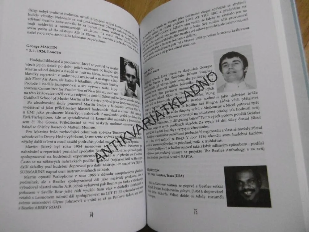 THE BEATLES PRO PAMĚTNÍKY, JIŘÍ ČERNÝ, ROBERT PAVELKA, **an
