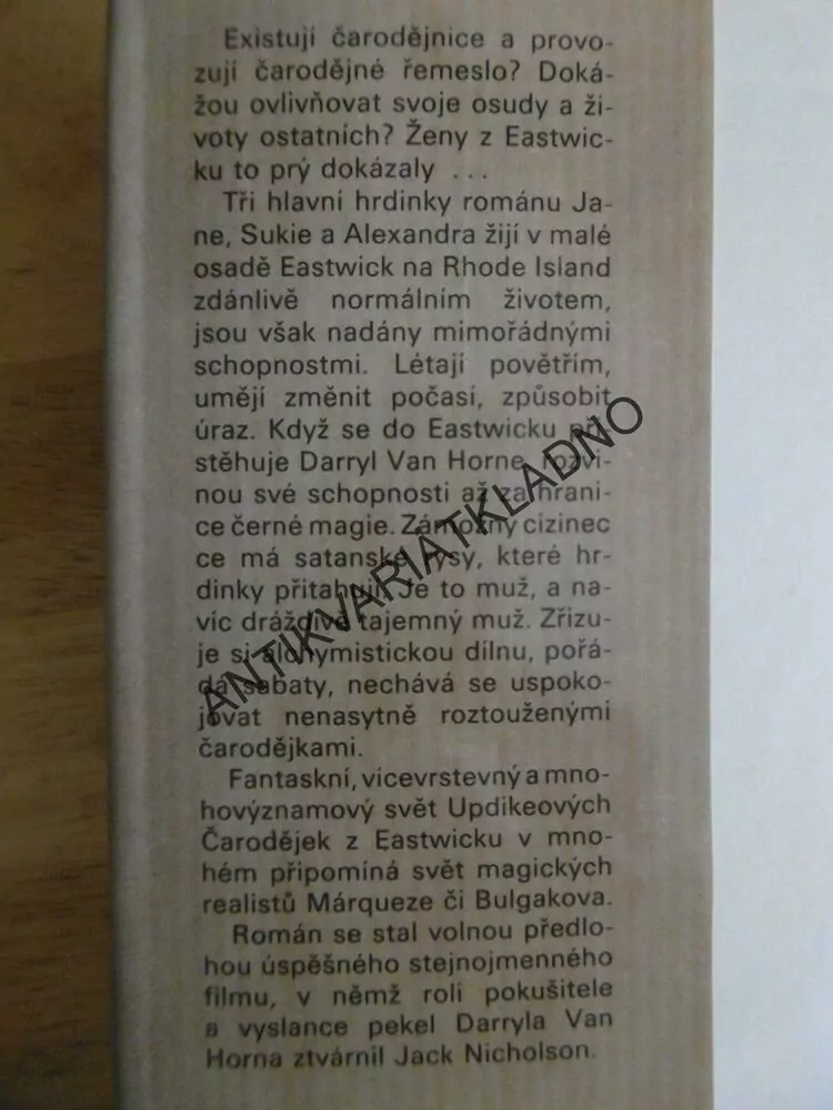 ČARODĚJKY Z EASTWICKU, JOHN UPDIKE, **an