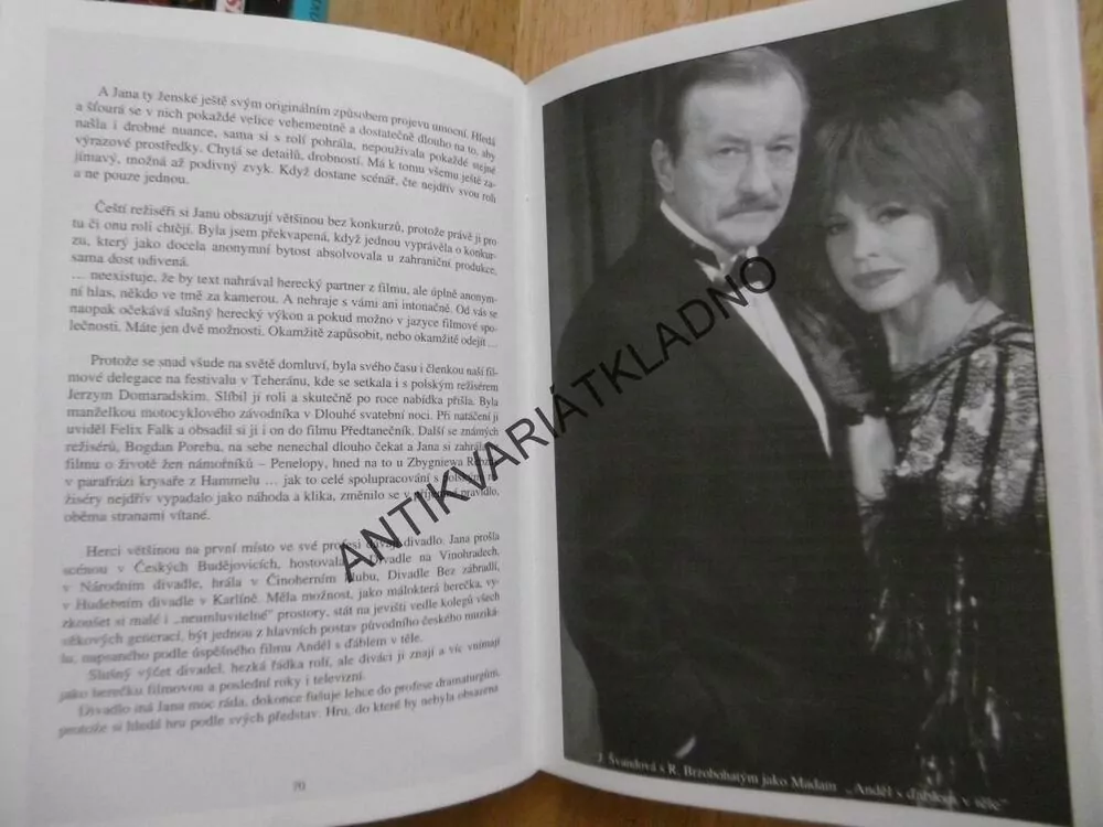 HERCI V HOROSKOPECH, MIROSLAVA BESSEROVÁ, **an