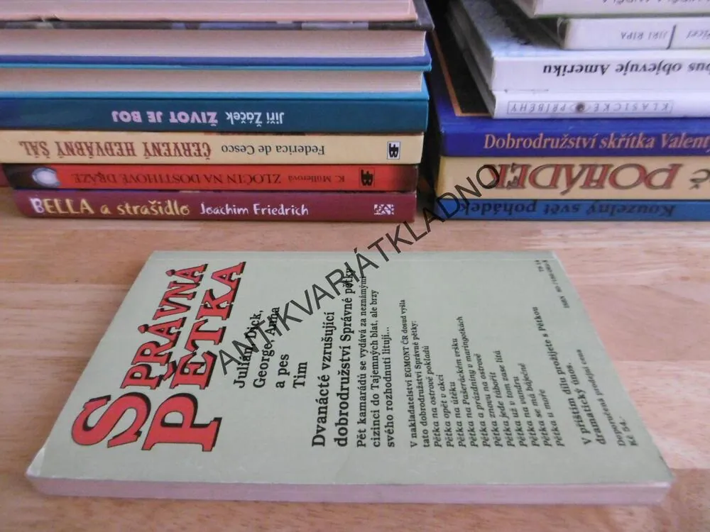 SPRÁVNÁ PĚTKA, ENID BLYTONOVÁ, **an