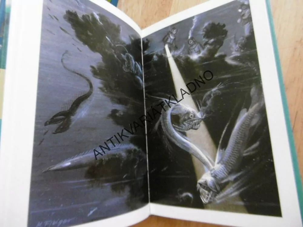 DÍVKA Z ATLANTIDY, WOLFGANG HOHLBEIN, **an