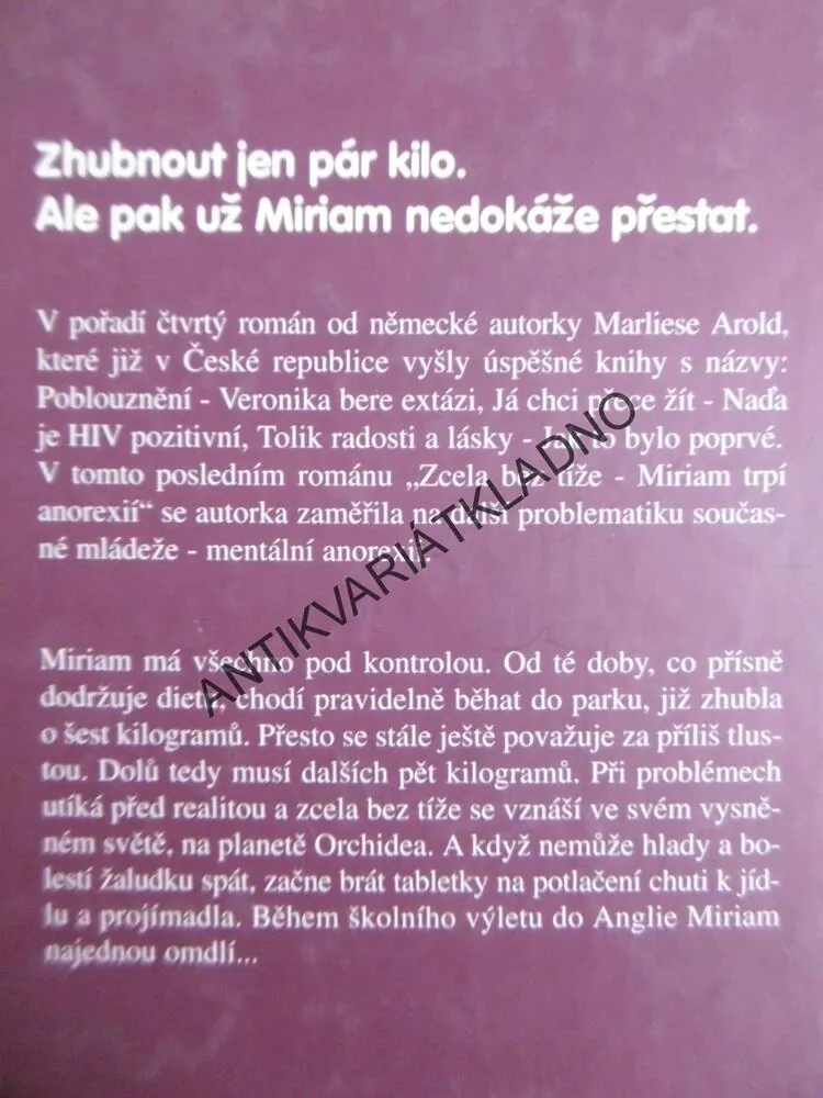 ZCELA BEZ TÍŽE, MARLIESE AROLD, **an