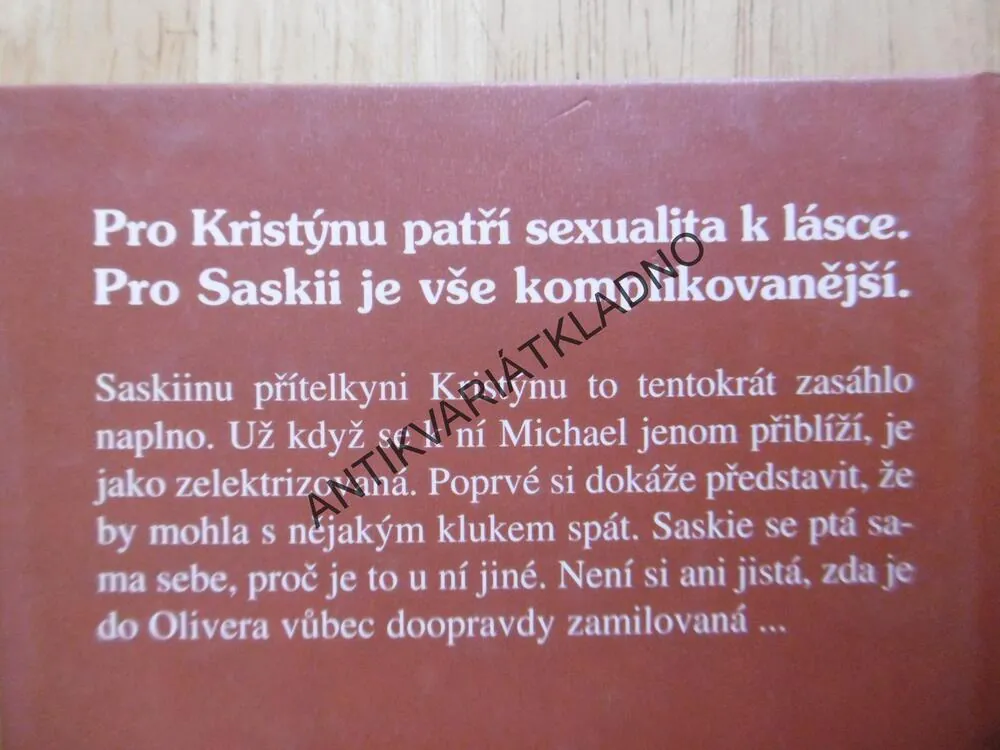 TOLIK RADOSTI A LÁSKY, MARLIESE AROLD, **an
