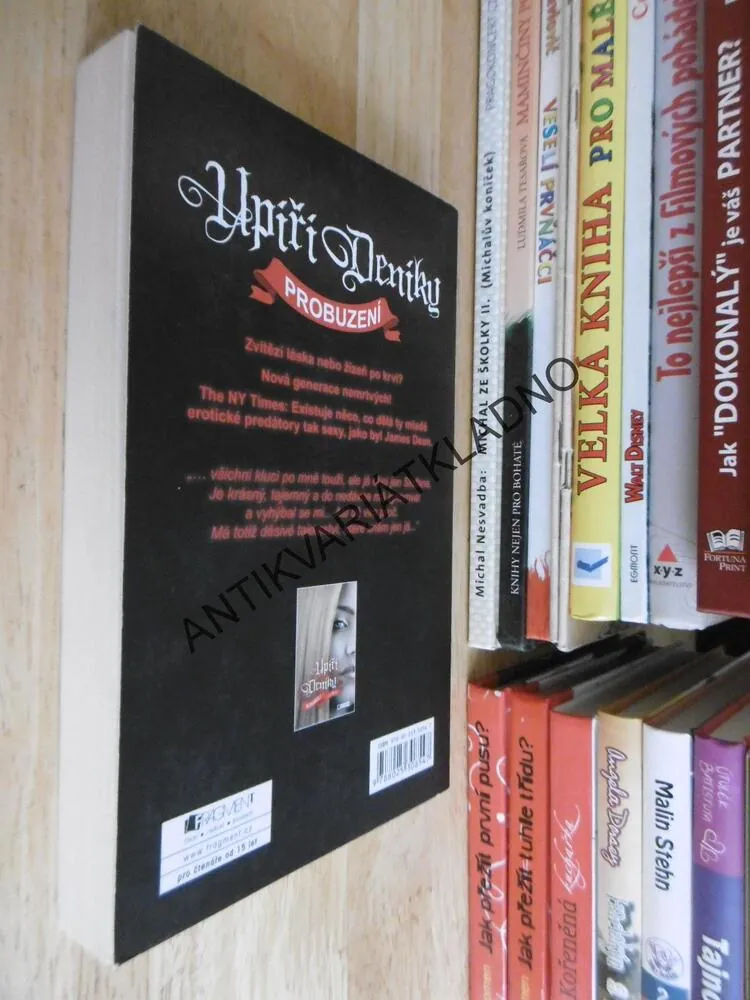 UPÍŘÍ DENÍKY, PROBUZENÍ, L.J. SMITH, **an